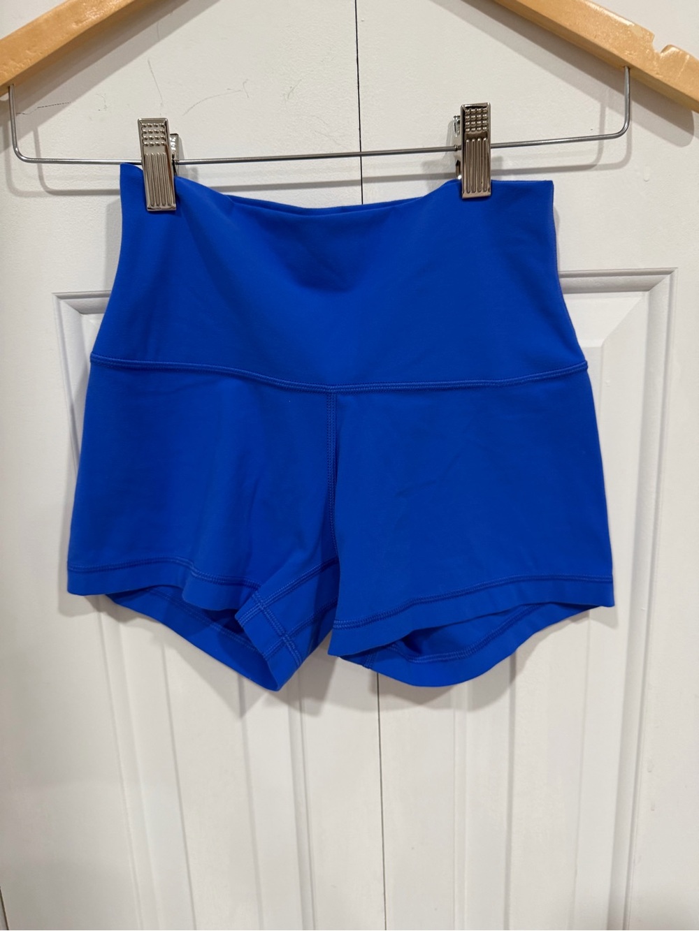 Aritzia Golden Butter Infinite High-Rise Active Shorts - Women - Picture 5 of 7